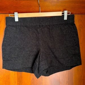 Women’s elastic waist shorts